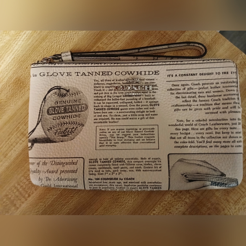 Coach NWT 1941 Large Zip Wristlet (Really Cool) - Picture 5 of 7